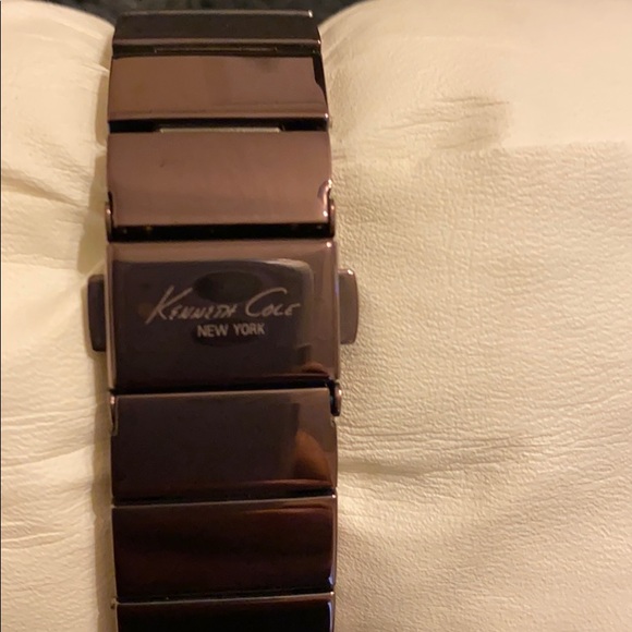 Kenneth Cole Bronze Watch - Picture 2 of 4